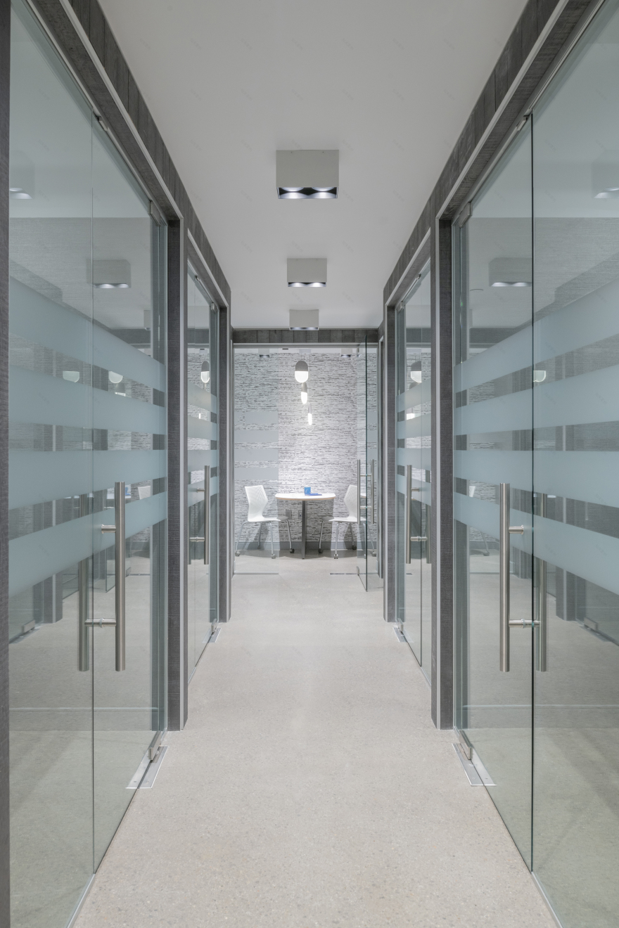 先驱广场办公室丨Bromley Caldari Architects,PC-12