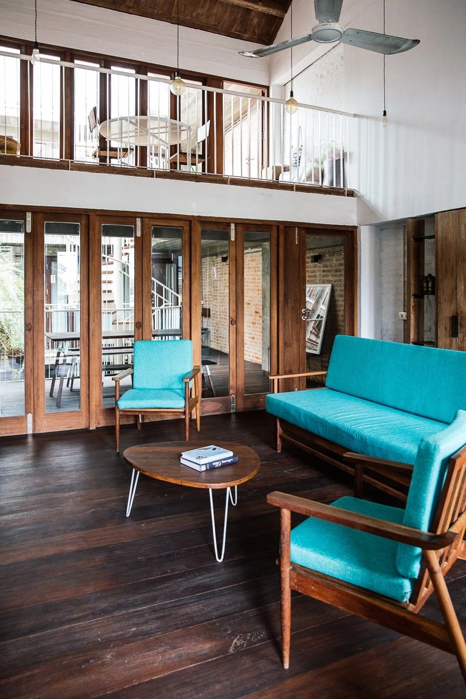 融合传统与当代的柬埔寨 Kampot 老店屋改造-16