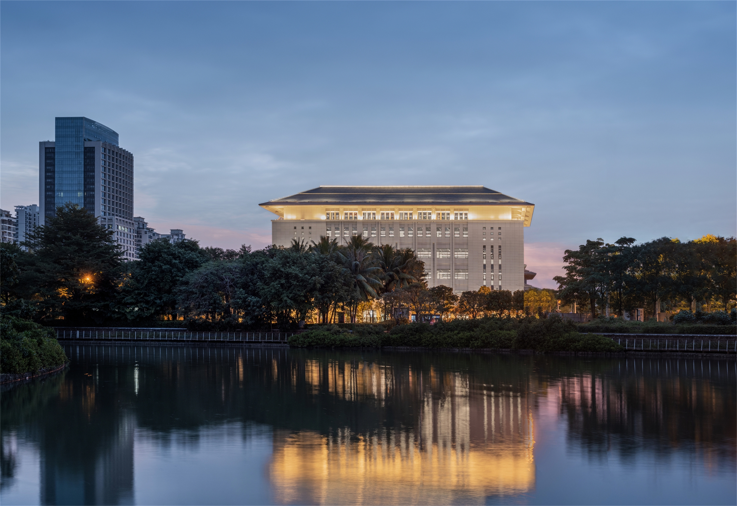 同济院新作：海南省图书馆二期扩建，园馆相融-23