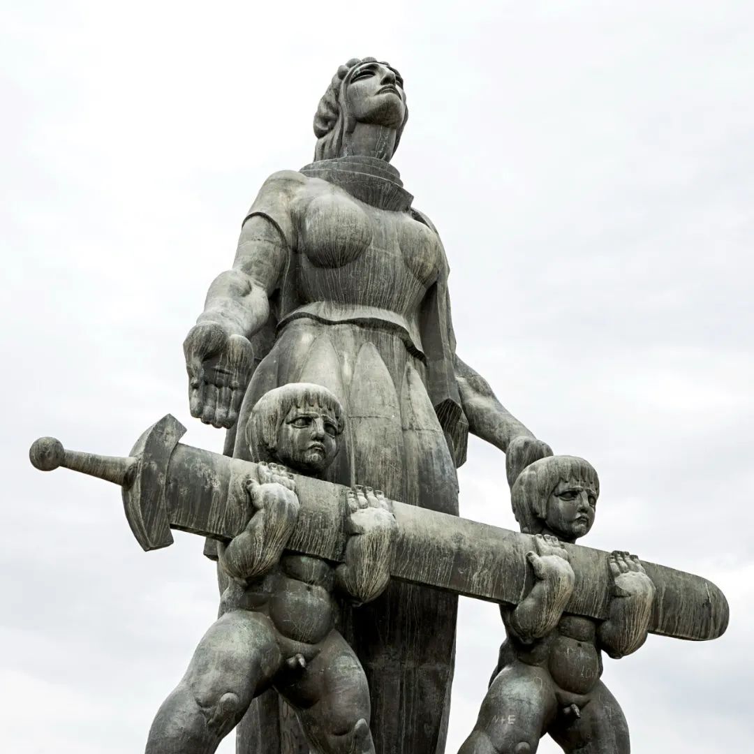 苏联粗野主义建筑及雕塑作品赏析丨多位设计师-101