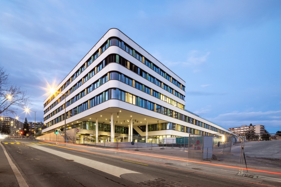 洛桑大学附属医院儿童医院丨瑞士丨gmp + Ferrari Architectes-7