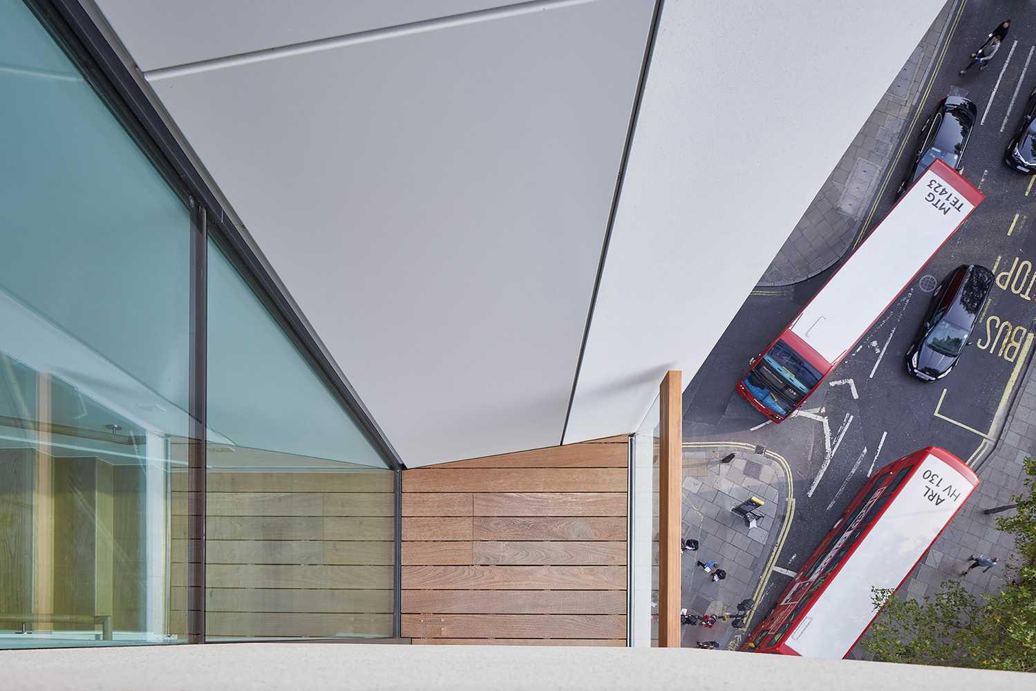 伦敦“白狮大厦”-45