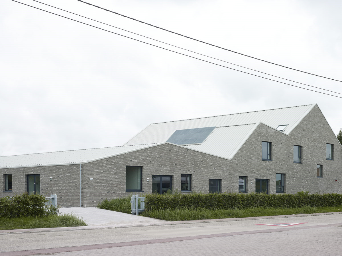 比利时Zonnegroen技术教育中学-3