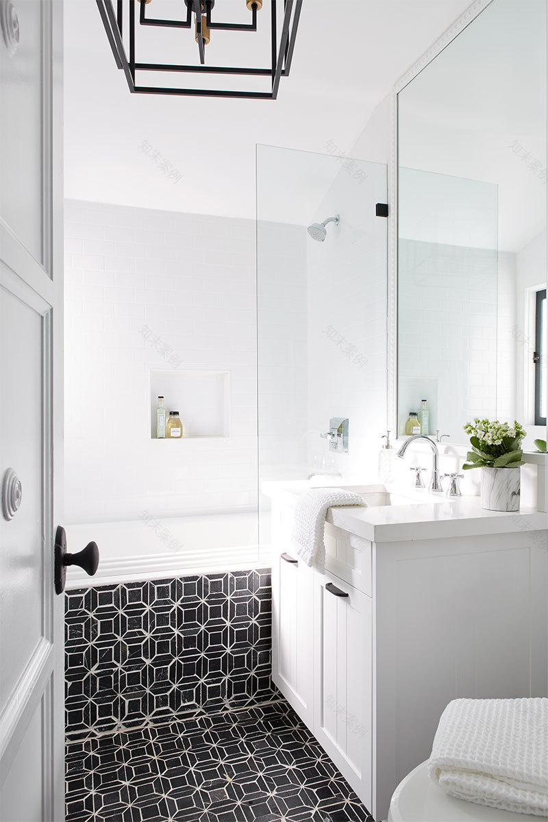 加州博客家 Colette Shelton 的黑白装饰家园-6