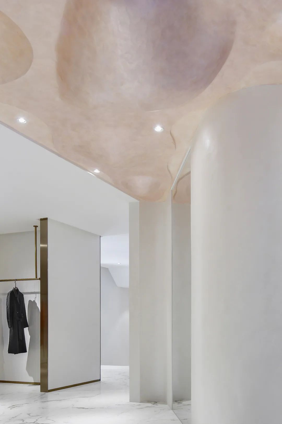 双鱼主题的高定服装店丨中国成都丨文东上锦设计-17