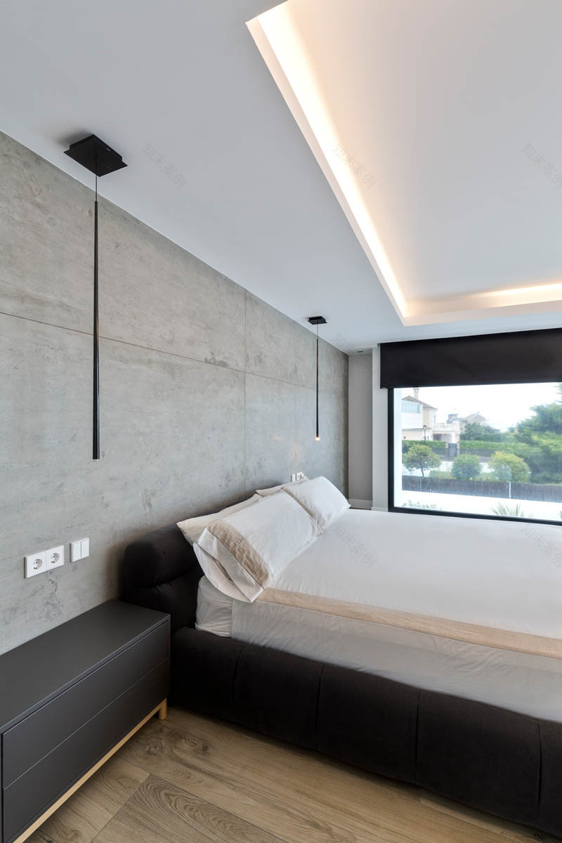 西班牙加的斯镇海滨别墅设计-29