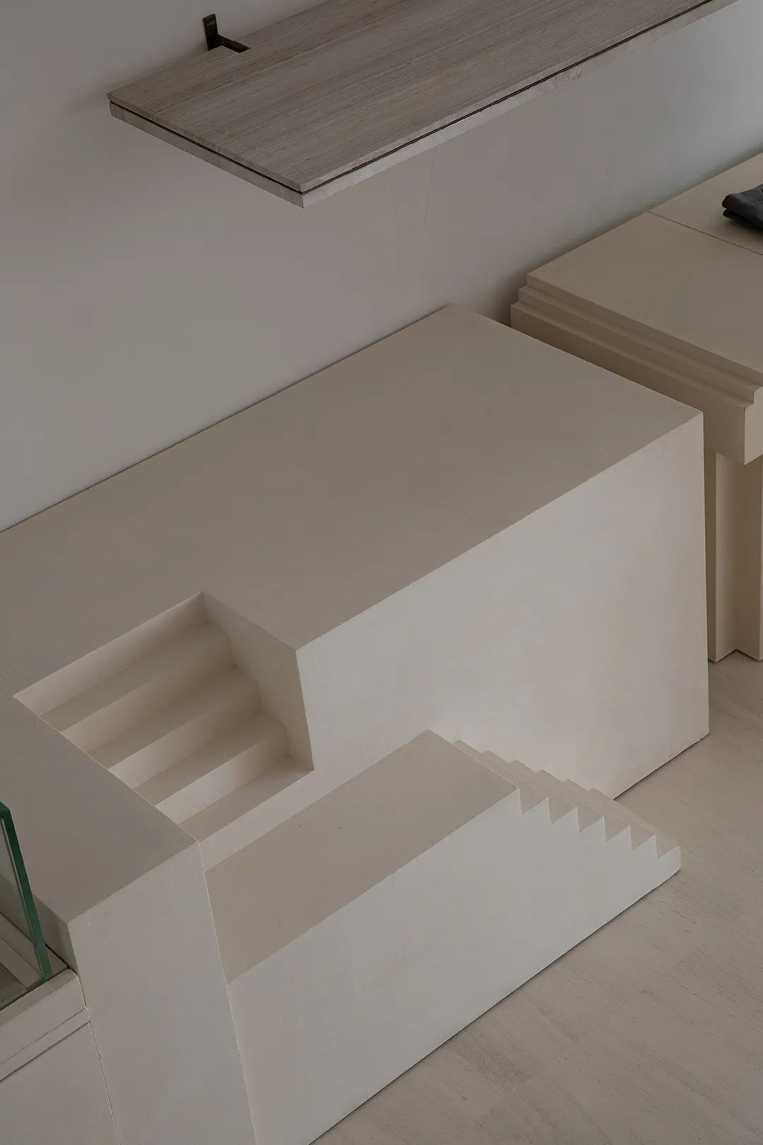 ANEST Collective · 上海新天地的意式高级成衣叙事空间丨中国上海丨水相设计-23