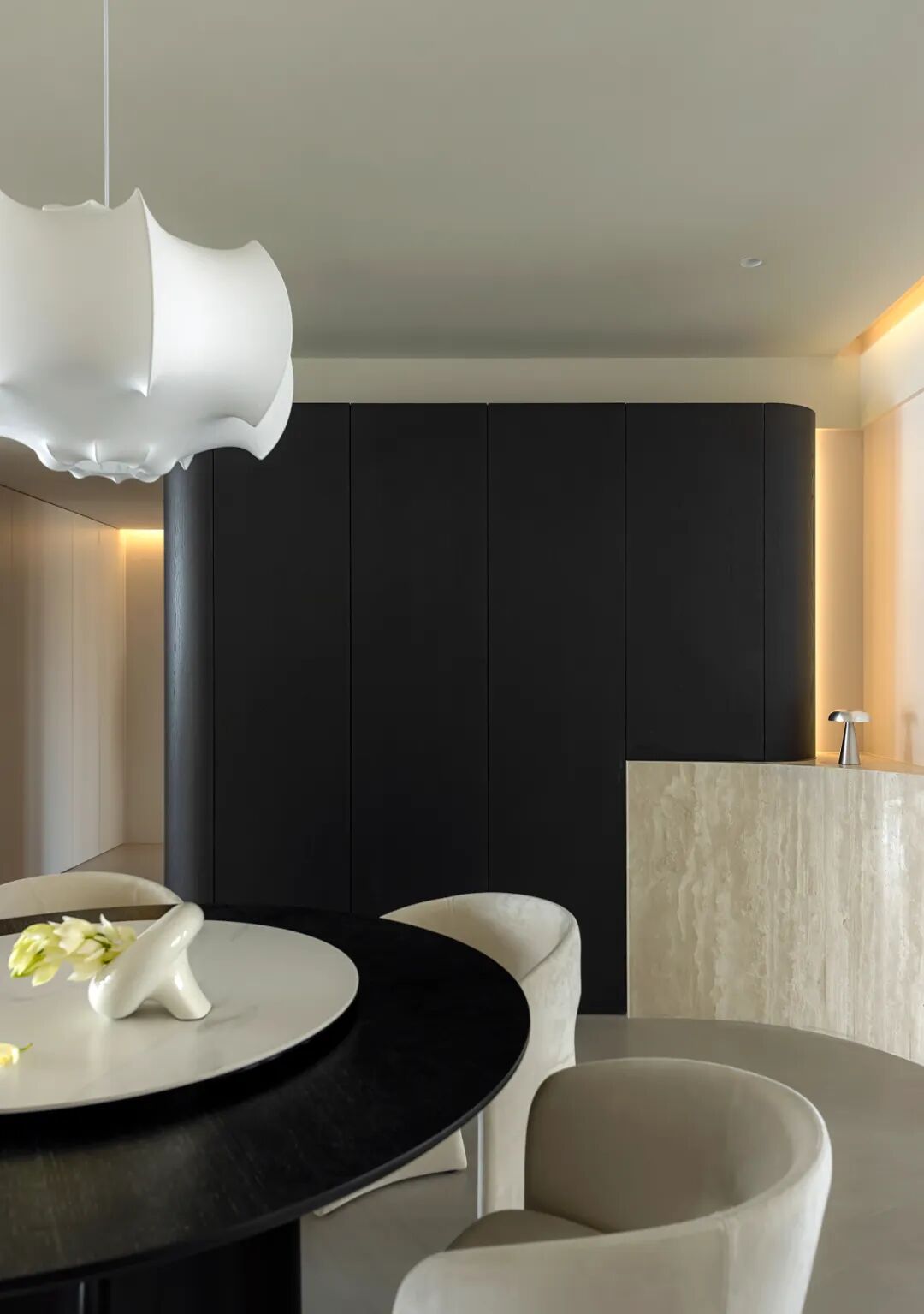 【新作】270㎡江景大平层，白墙如纸江景为画，爱是留白处的落款-39