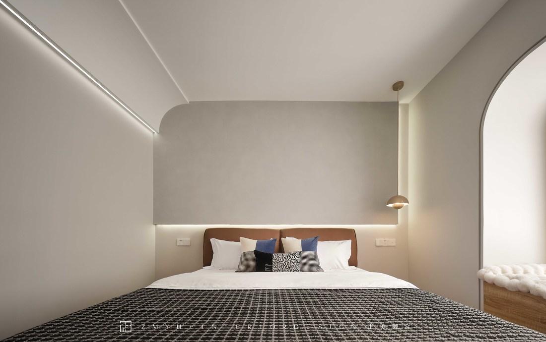 原木色+拱形元素的三口之家-21