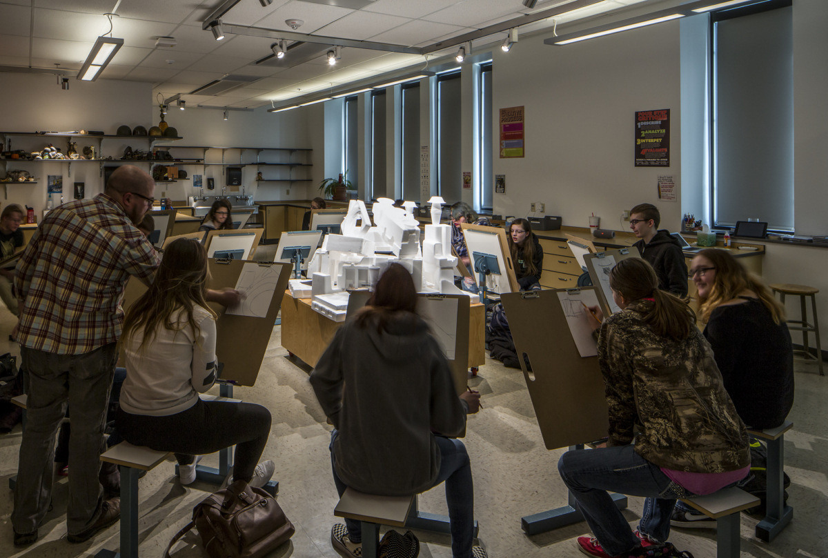 Wyoming 中学百年老校翻新，21 世纪学习环境助力学生成长-19