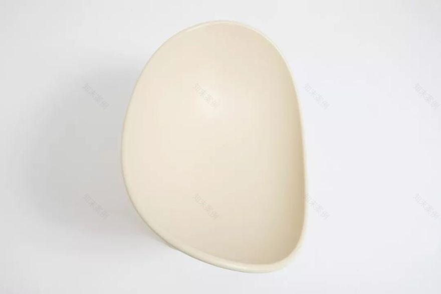 多学科设计大师 Faye Toogood 的手工实验艺术-6