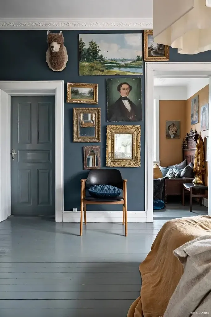 色彩斑斓的百年之家 | 独特的波希米亚风格室内设计-12