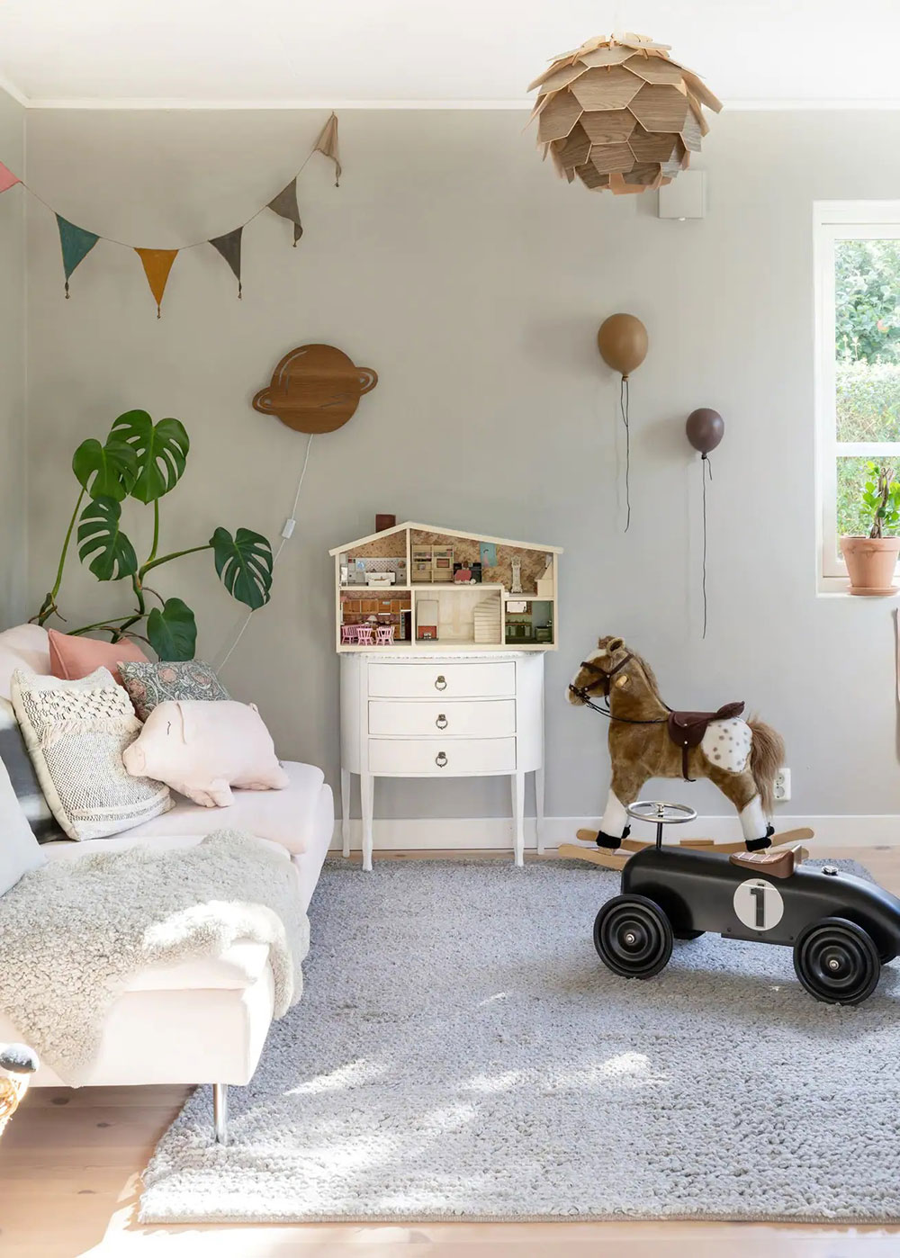 瑞典温馨小木屋，极简中的自然温暖-15