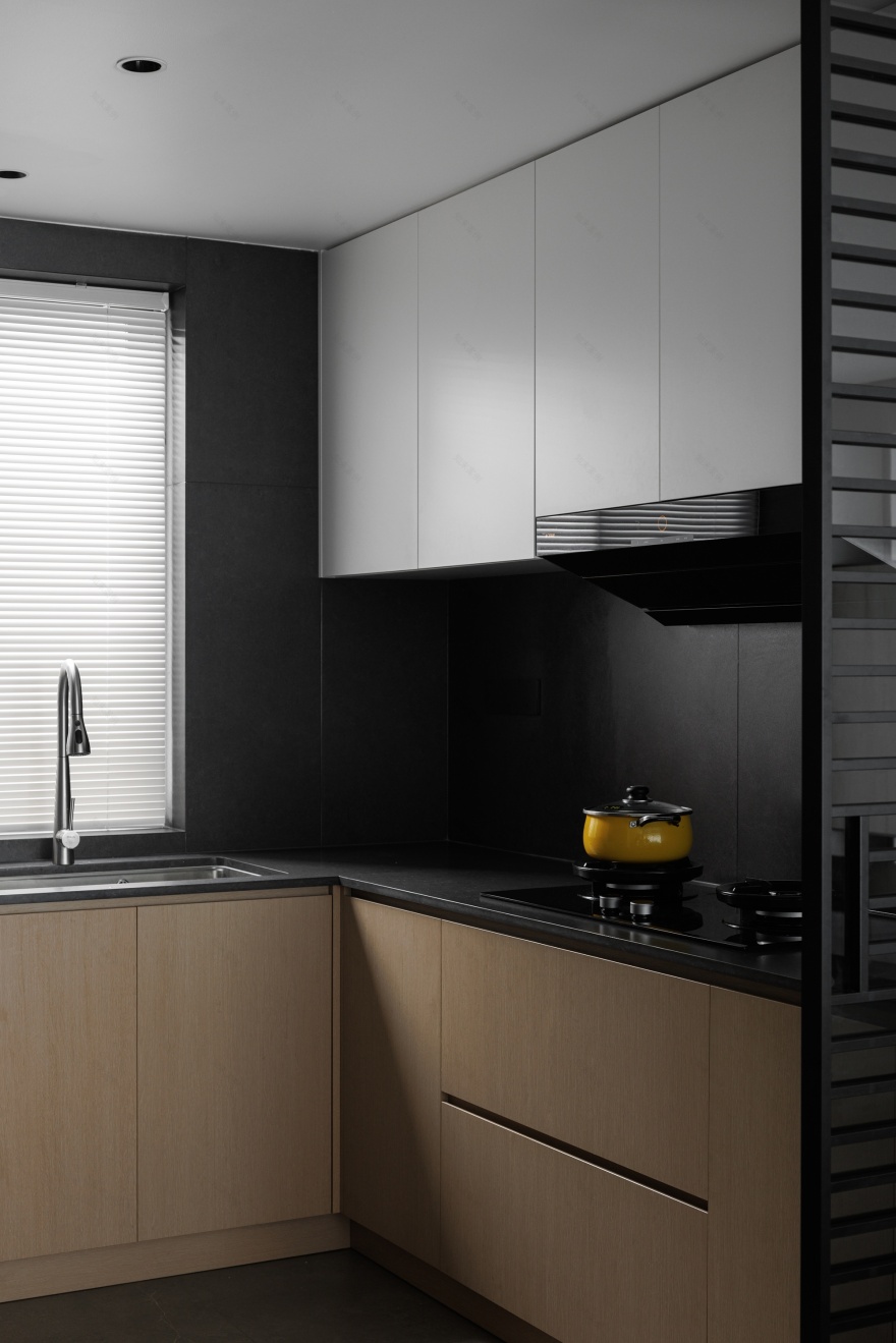 《谧径漫步》成都 137㎡现代极简设计丨中国成都丨宏福樘设计-25