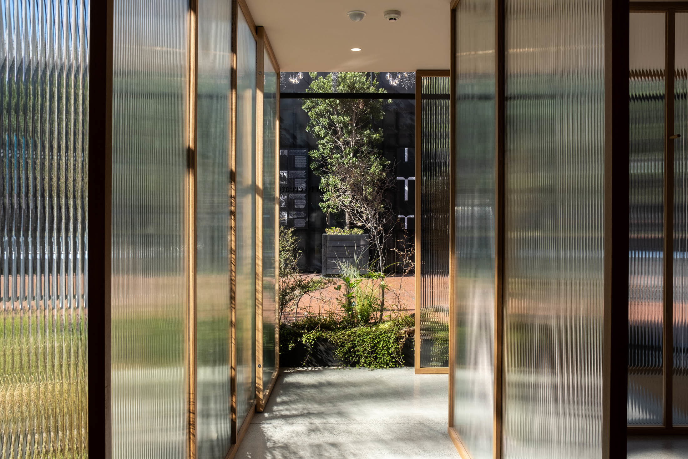 Maggie Marilyn - Xanthe White Design-6