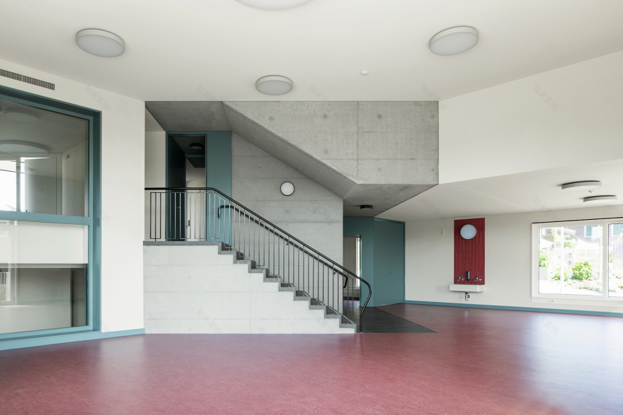 瑞士 Zihlschlacht 幼儿园 · 螺旋木构魅力-51