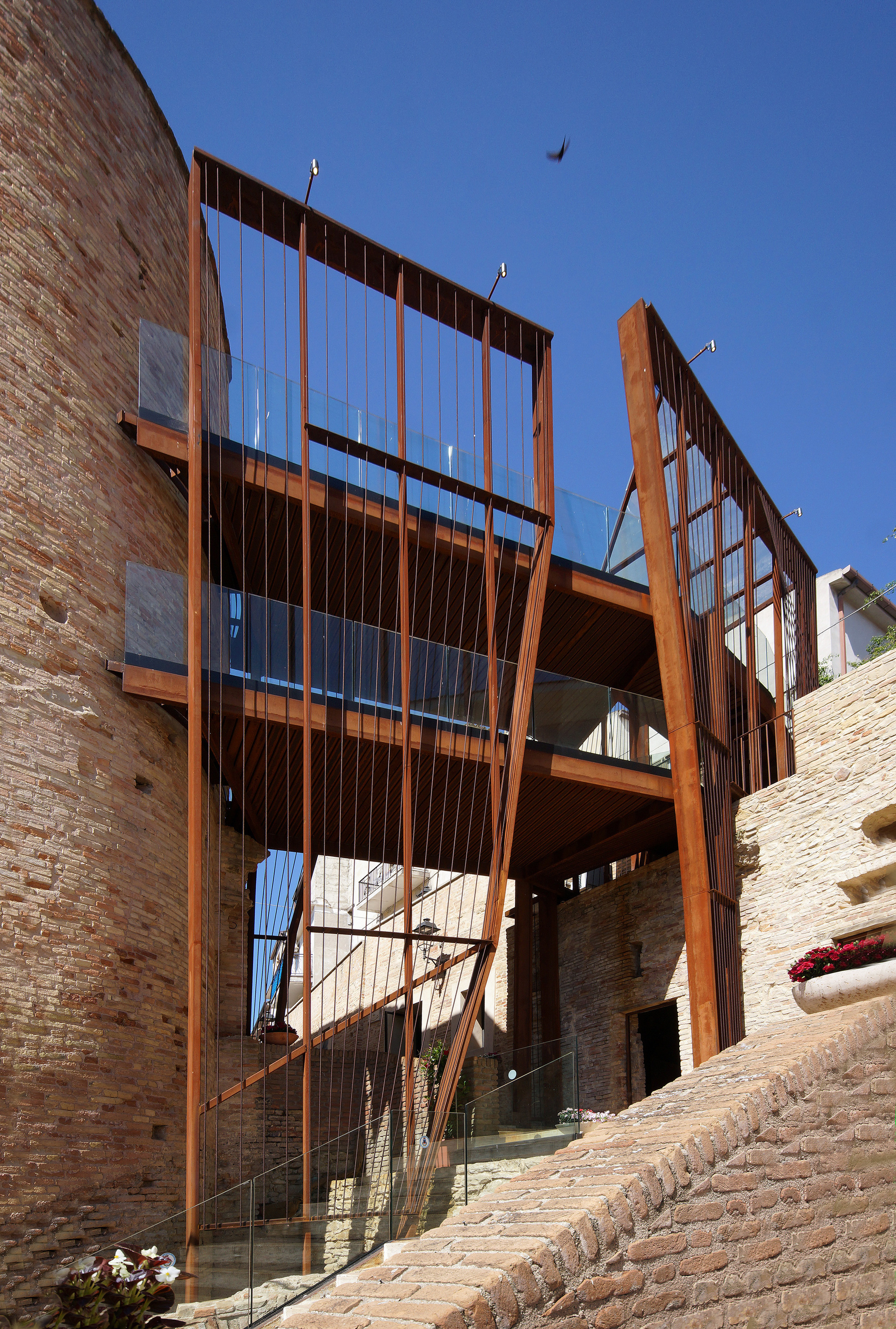 加贝拉门丨意大利丨Rocco Valentini Architecture-27