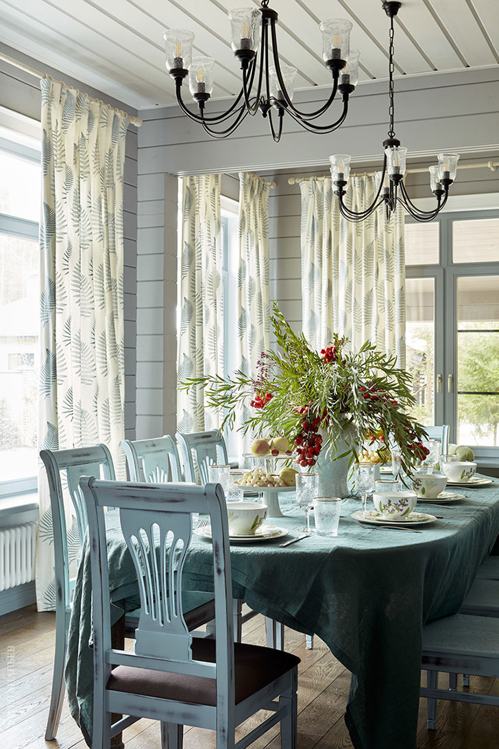 俄罗斯大户型木屋 | 色彩斑斓的家庭乐园-8