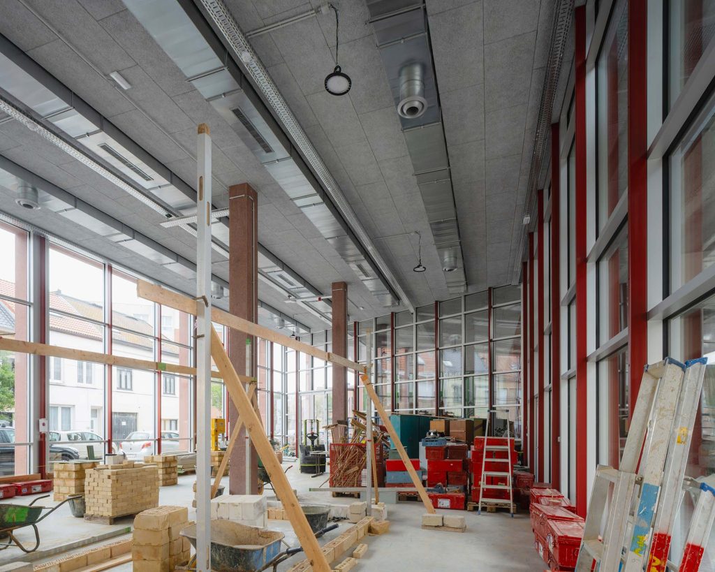 Atelier PPW（奥斯坦德一所中学的车间）,根特某小学托儿所扩建丨比利时丨NWLND Rogiers Vandeputte-2