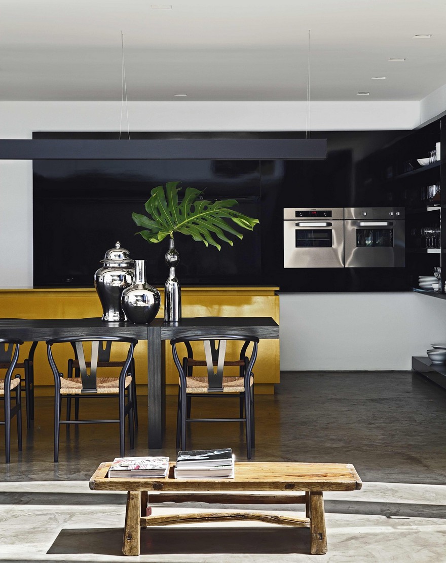 This Cubist House Connects the Expressiveness of Geometric Forms with the Beauty of the Eclectic Interiors-25