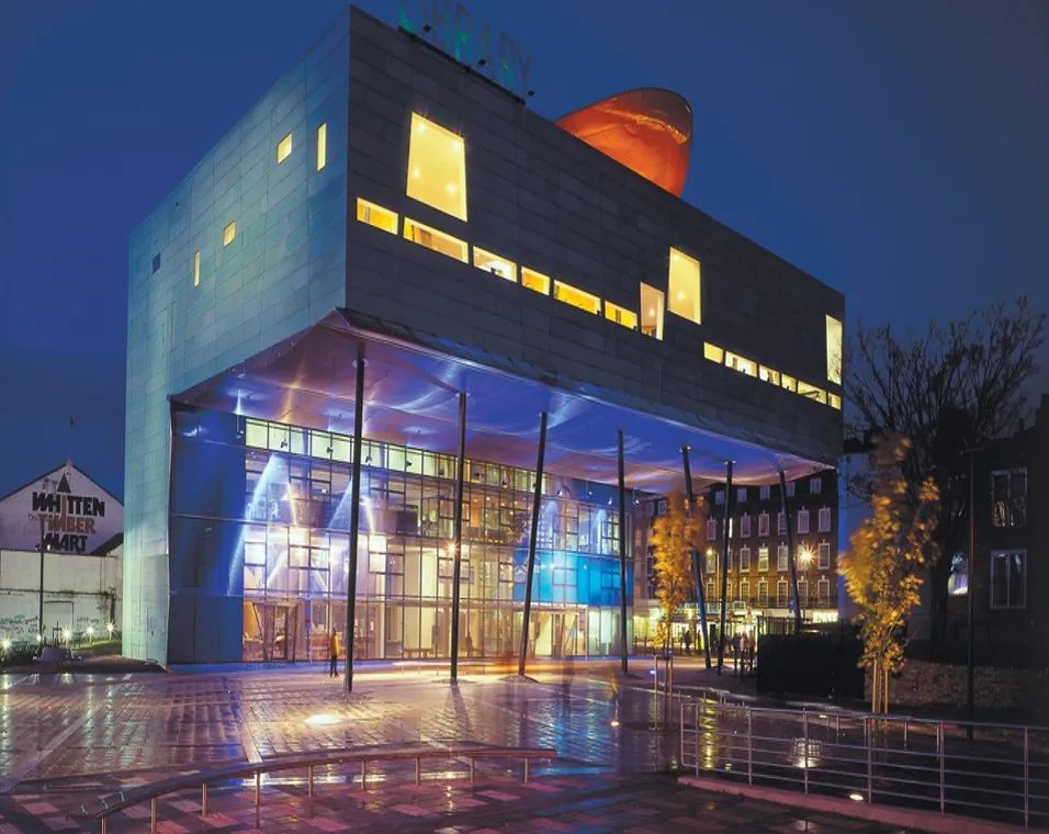 购物中心屋顶变跑道，颠覆传统空间设计-18