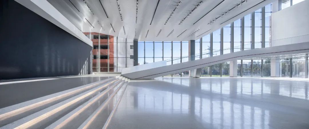 飞扬流线：旗境创新展示空间 / 华工设计院-14