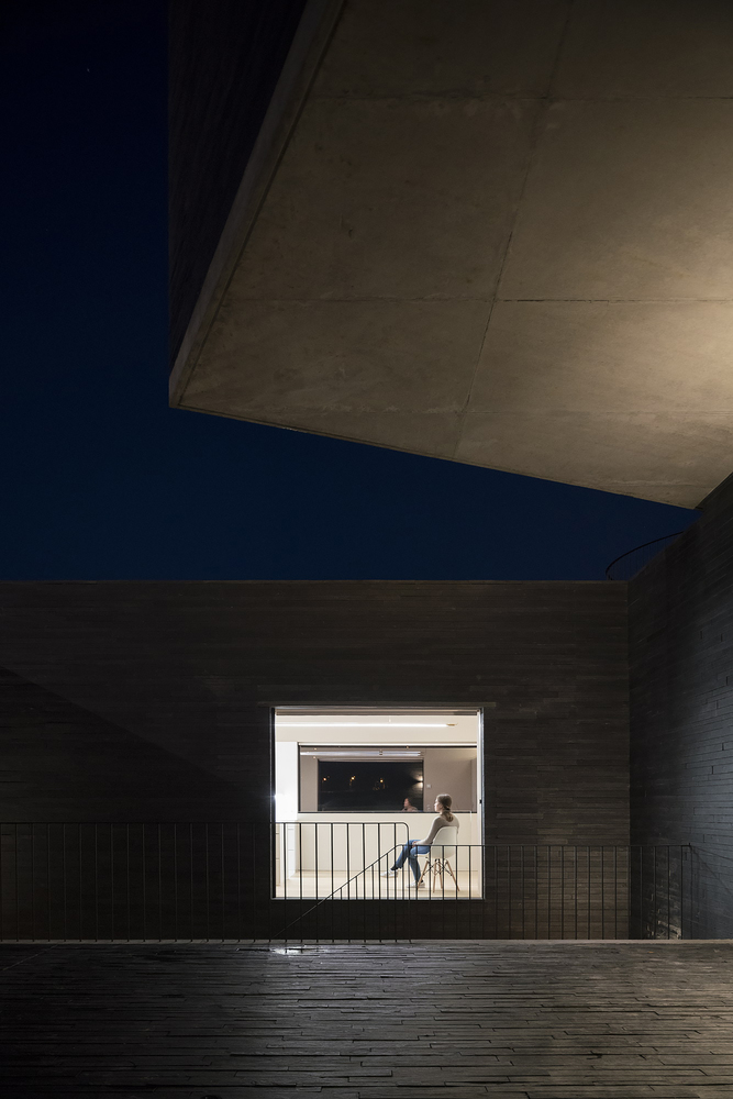 葡萄牙 RPFV House | 融入自然景观的乡村别墅-58