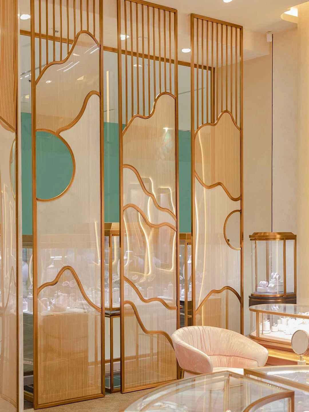 La Marquise 珠宝展厅丨阿联酋迪拜丨Designsmith-36