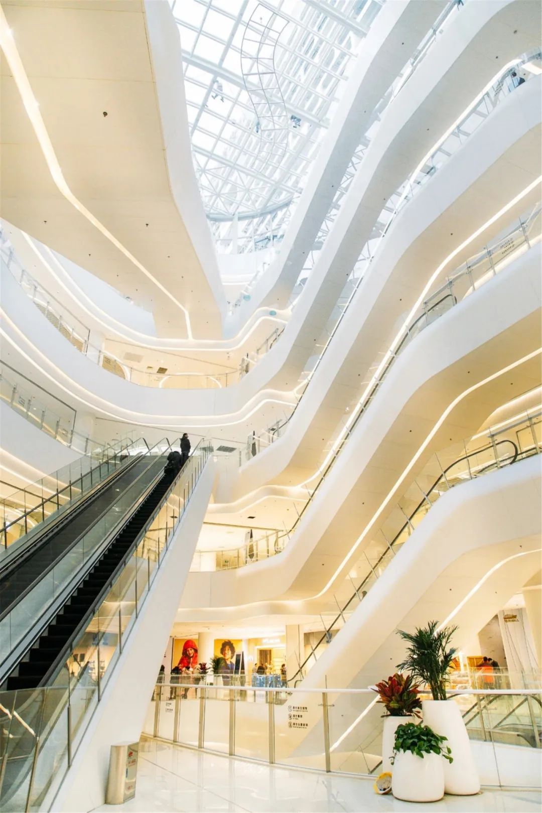 郑州瀚海·海尚广场 | 液态建筑理念，革新都市街市生活-21