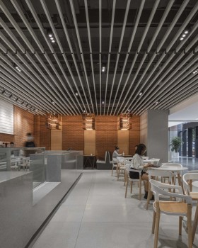 北京 150 号成功路建筑设计 · 屋顶花园青年聚场丨中国北京丨URBANUS