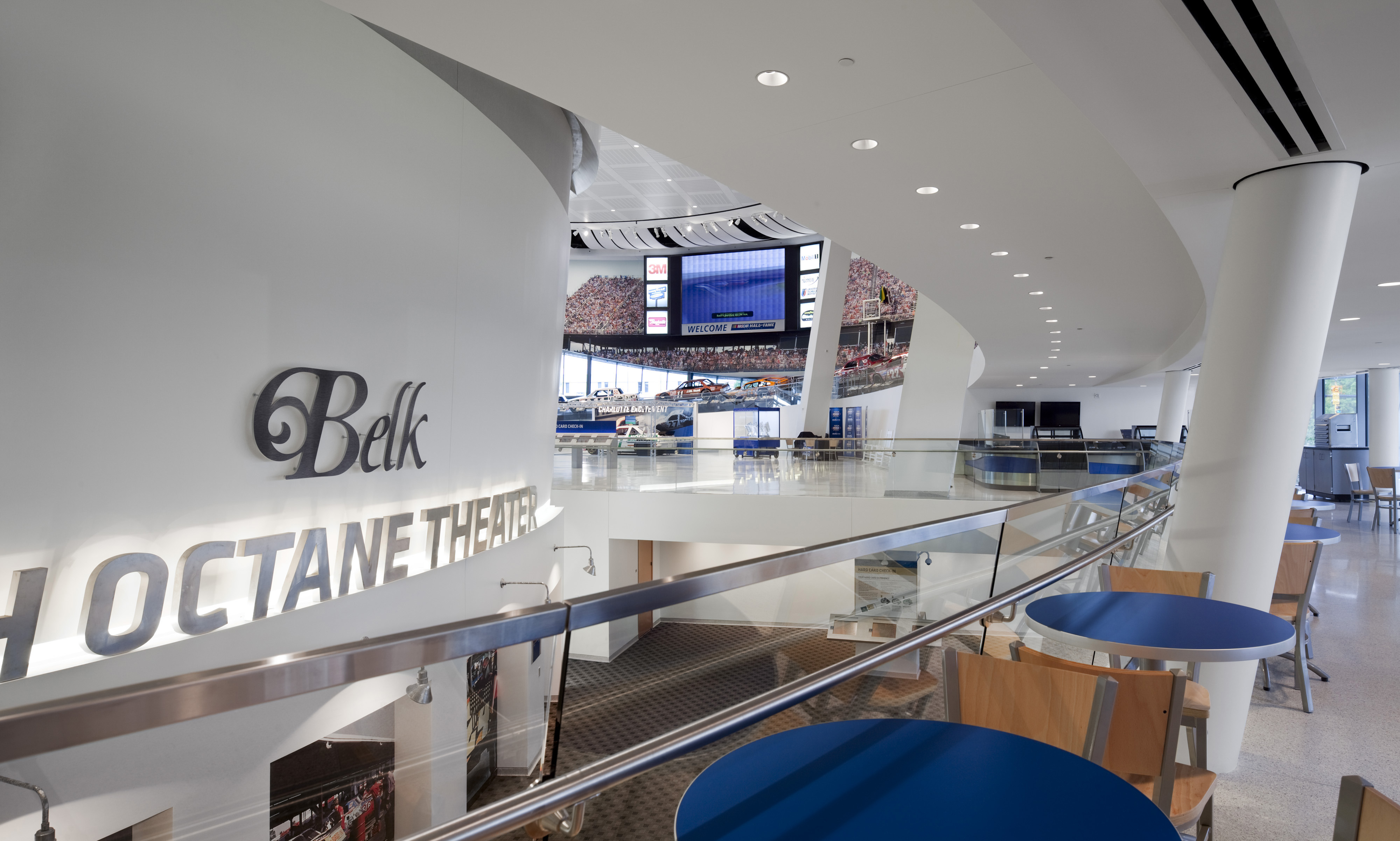 NASCAR 名人堂的曲线魅力-10