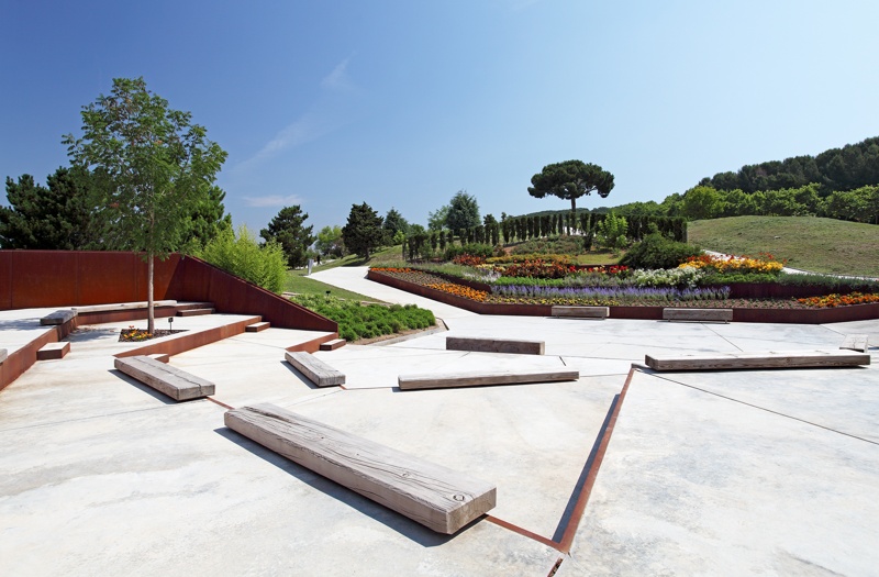 巴塞罗那植物园维护建筑扩建项目丨西班牙巴塞罗那-8