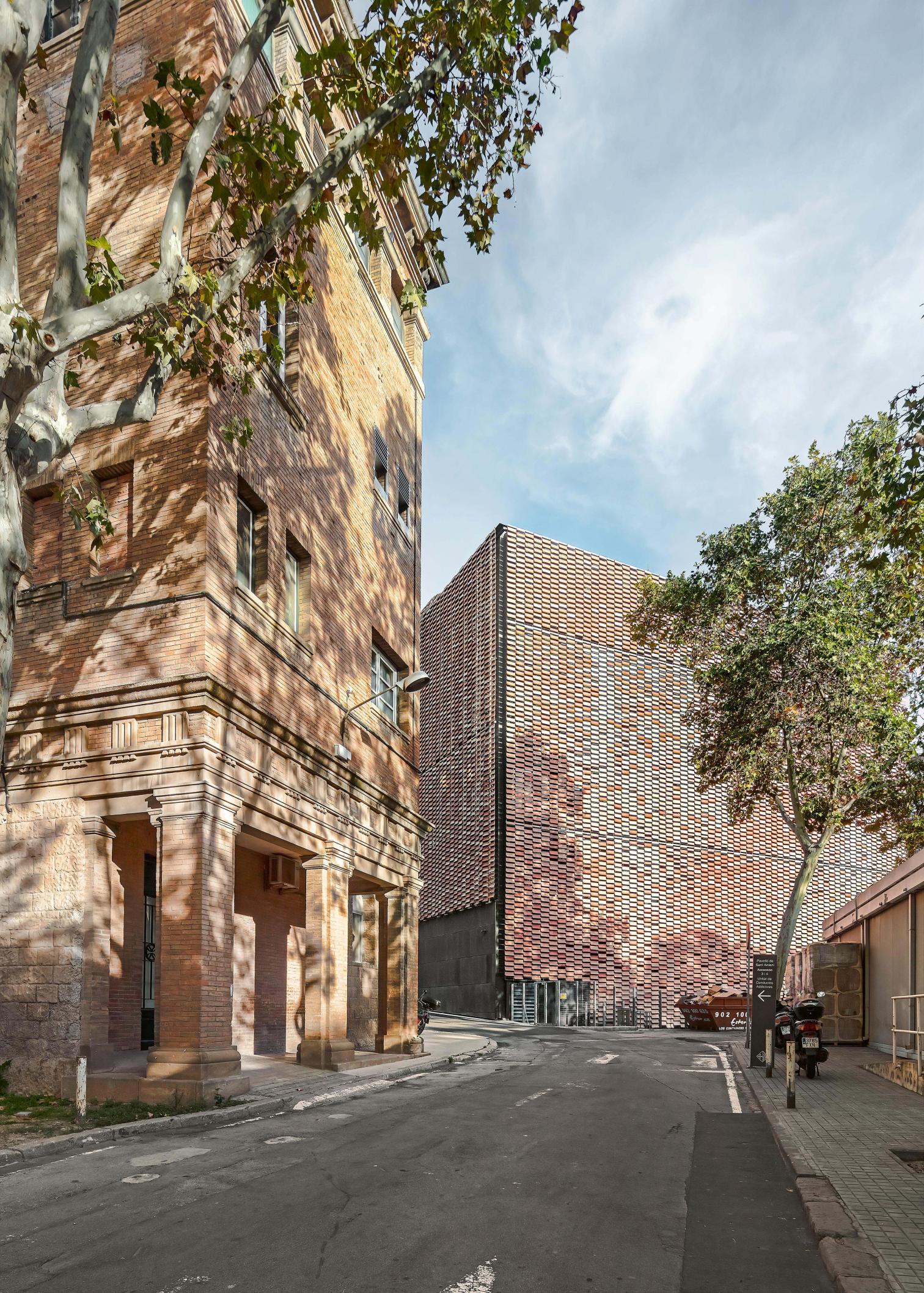 巴塞罗那生物气候研究大楼-9