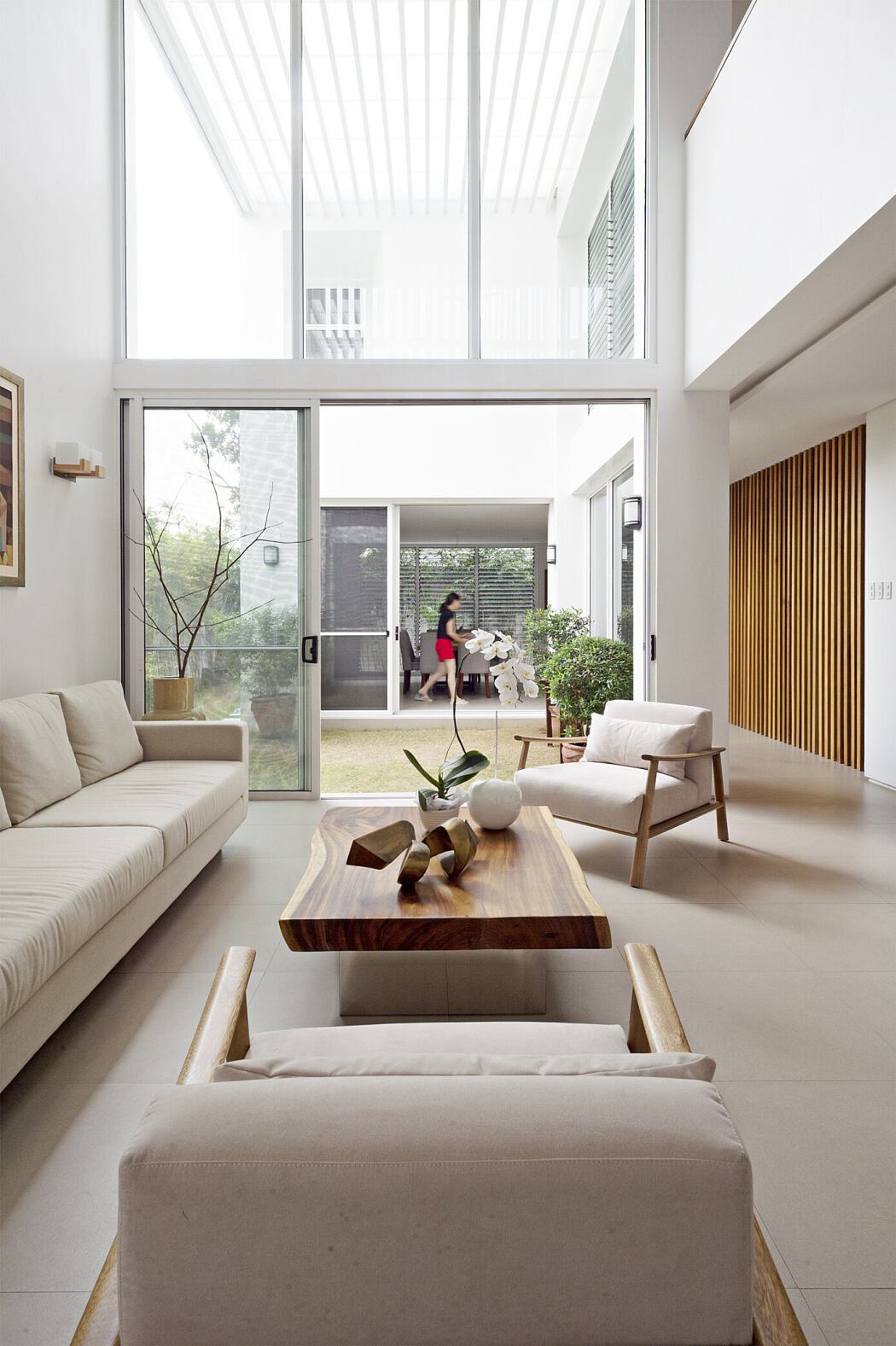 菲律宾马尼拉的双层现代庭院住宅-2