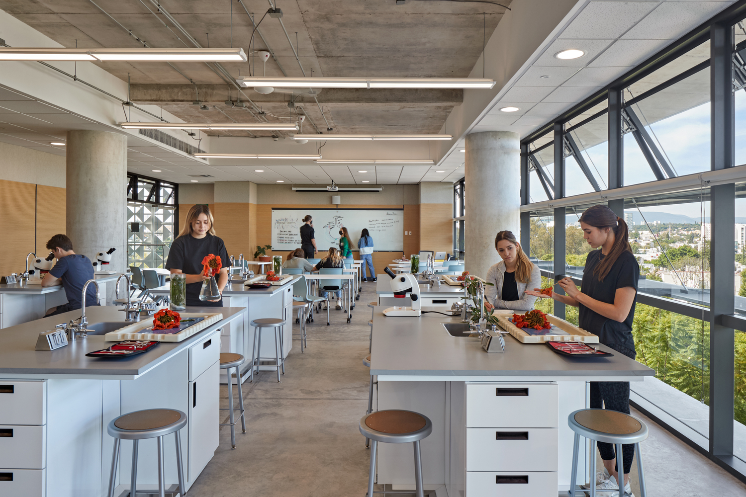 墨西哥瓜达拉哈拉美国学校基金会新校区丨Flansburgh Architects-37