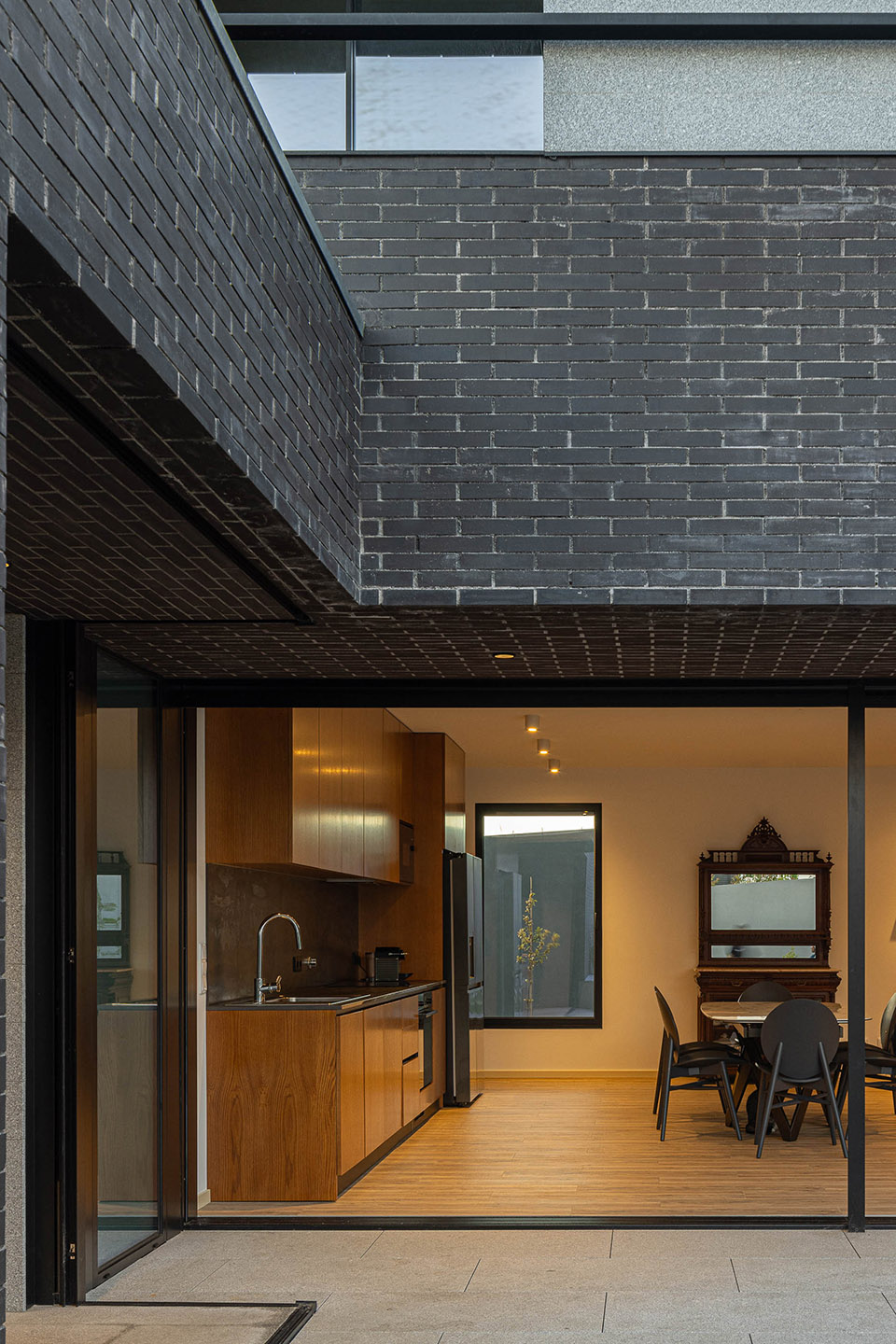 LBlack 住宅丨葡萄牙丨M2 Senos Arquitectos-29