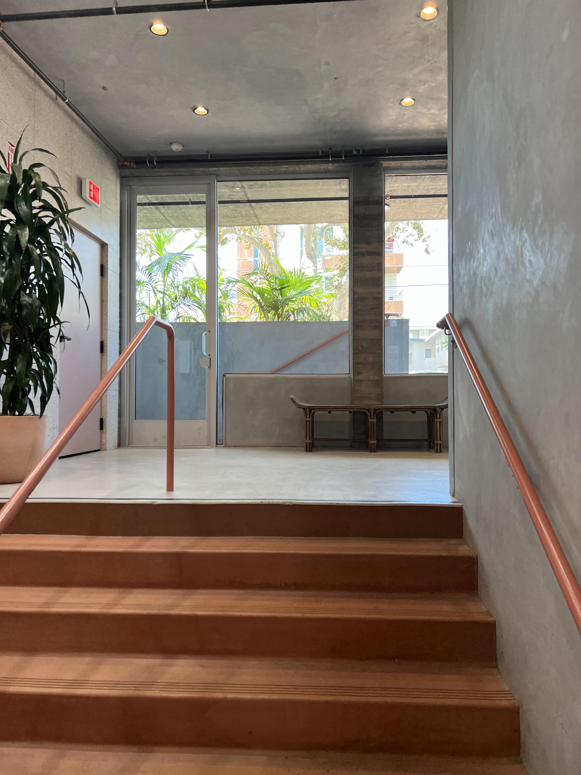 捉迷藏公寓丨美国洛杉矶丨Valerie Schweitzer Architects-33