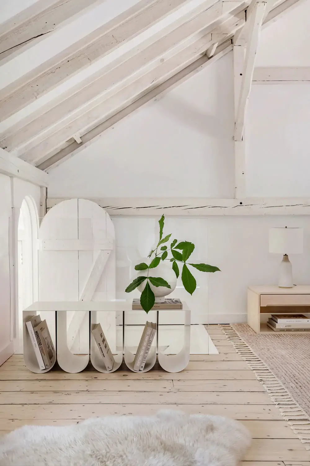 明亮与黑暗的碰撞 | Connecticut 北美风格住宅设计-15