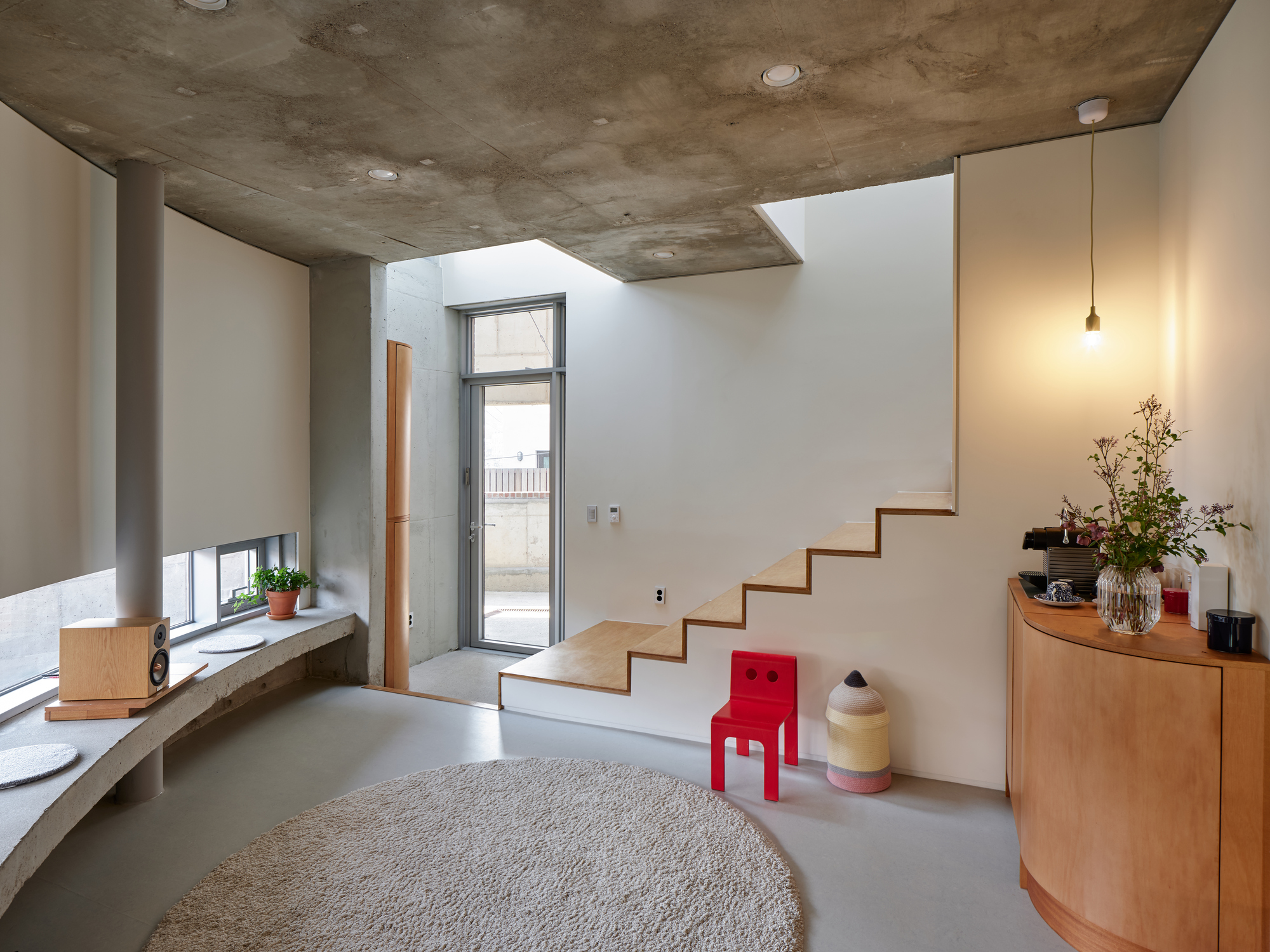 Alley in the House / FHHH FRIENDS-19