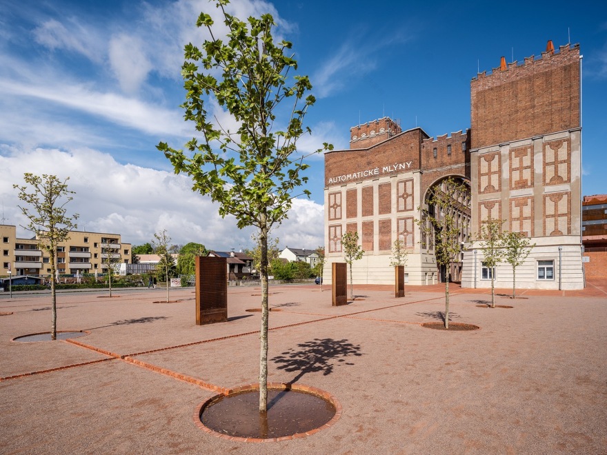 帕尔杜比采自动磨坊公共空间丨捷克帕尔杜比采丨Šépka architekti-196