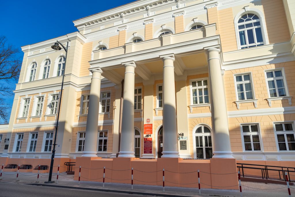 Białystok大学建筑翻新项目丨波兰华沙-14