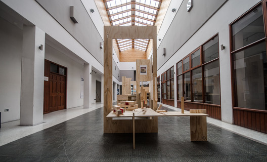 'Arquitectura y Madera'展览丨智利丨圣塞瓦斯蒂安大学建筑学院-67