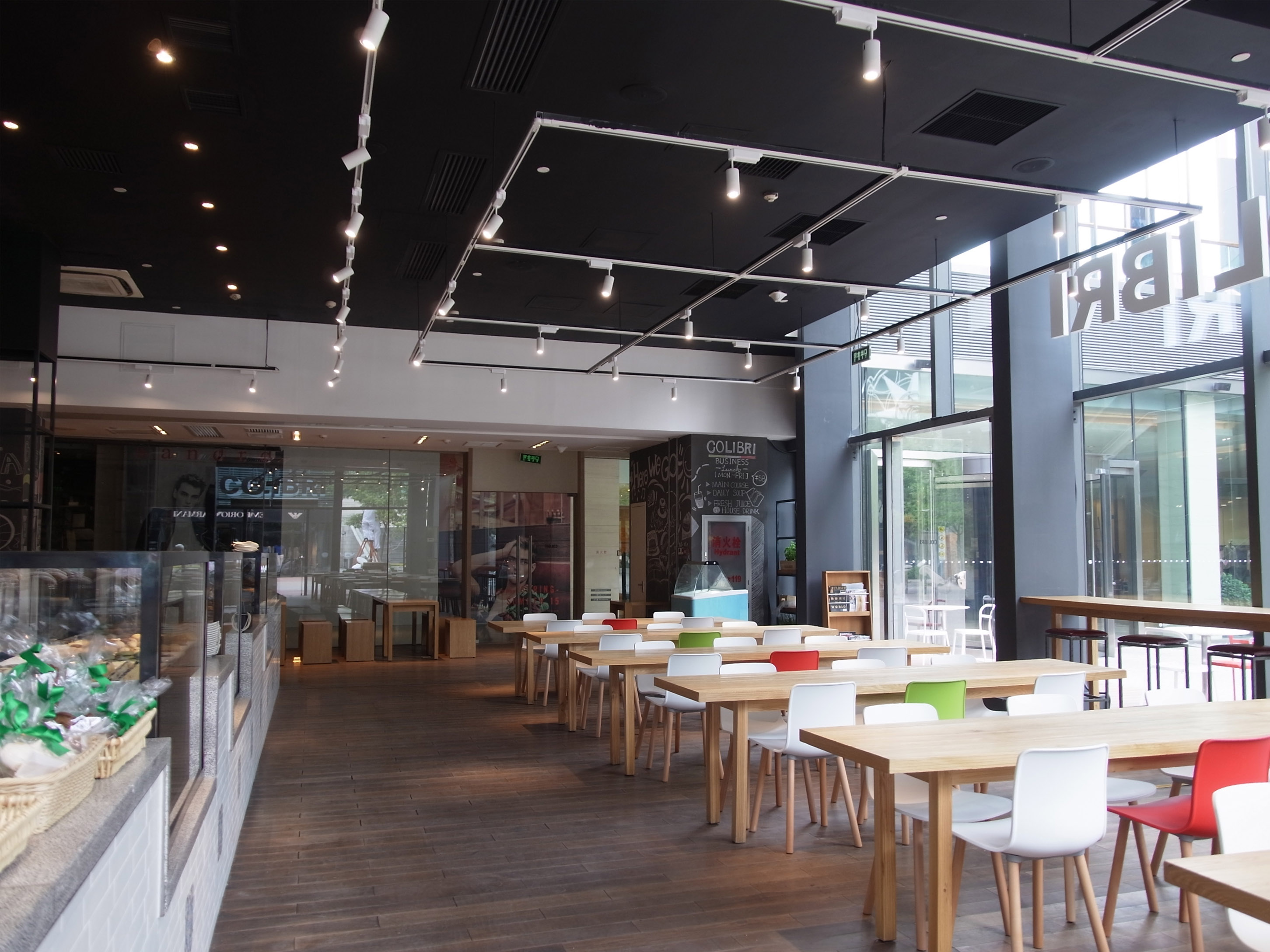 北京蜂鸟咖啡,意大利风情浓郁的温馨空间-24