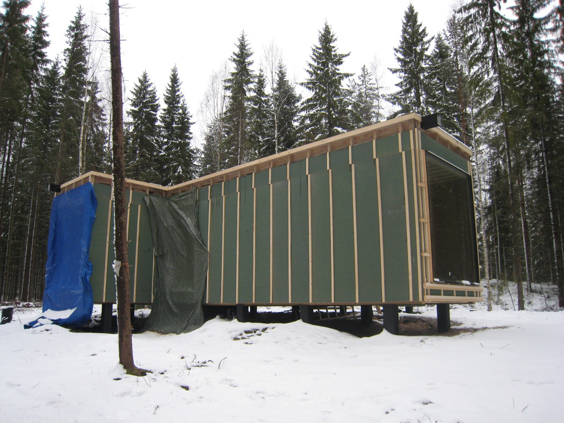 芬兰马蹄形岛屿四角别墅 | 可持续乡村生活典范-41