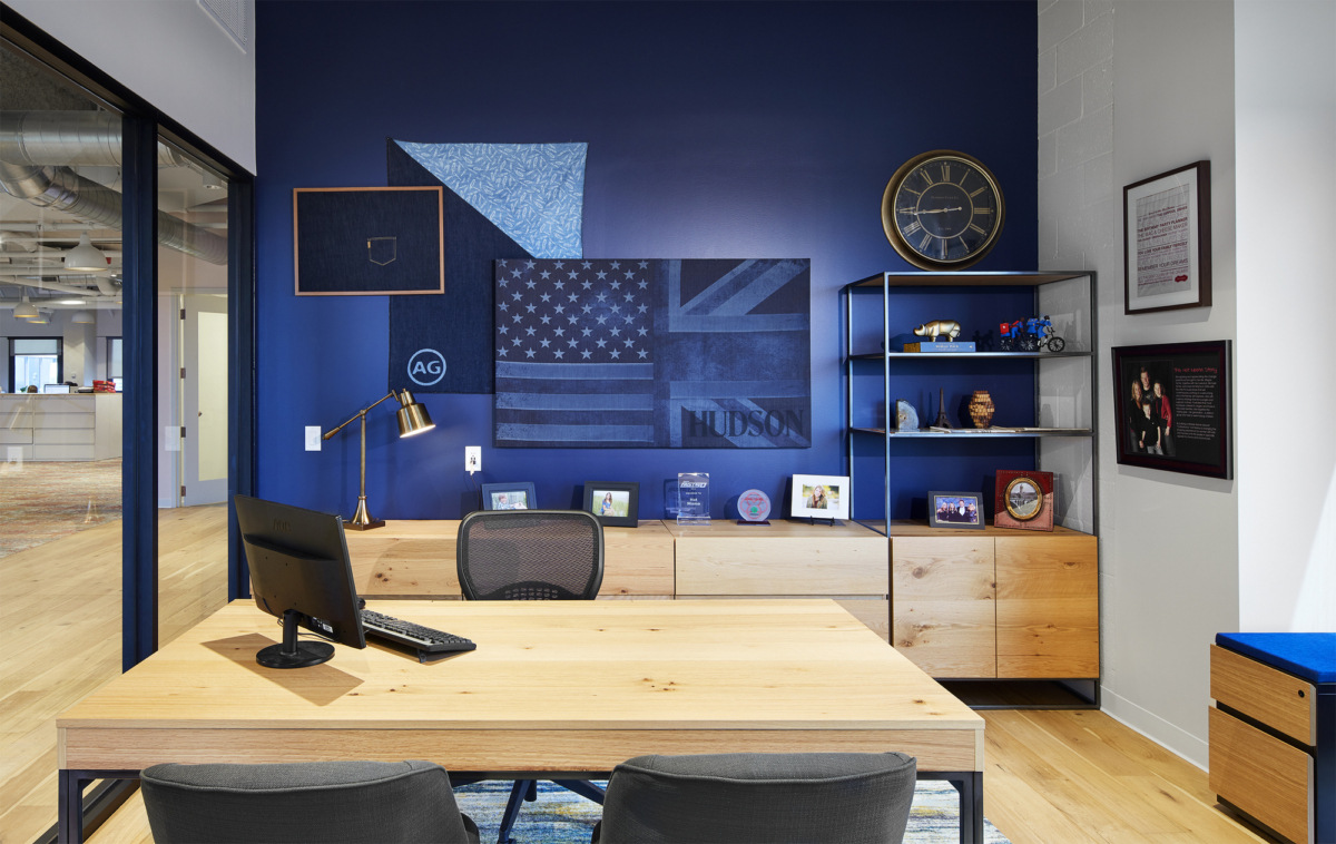 女性专属时尚办公空间,展现品牌魅力-23