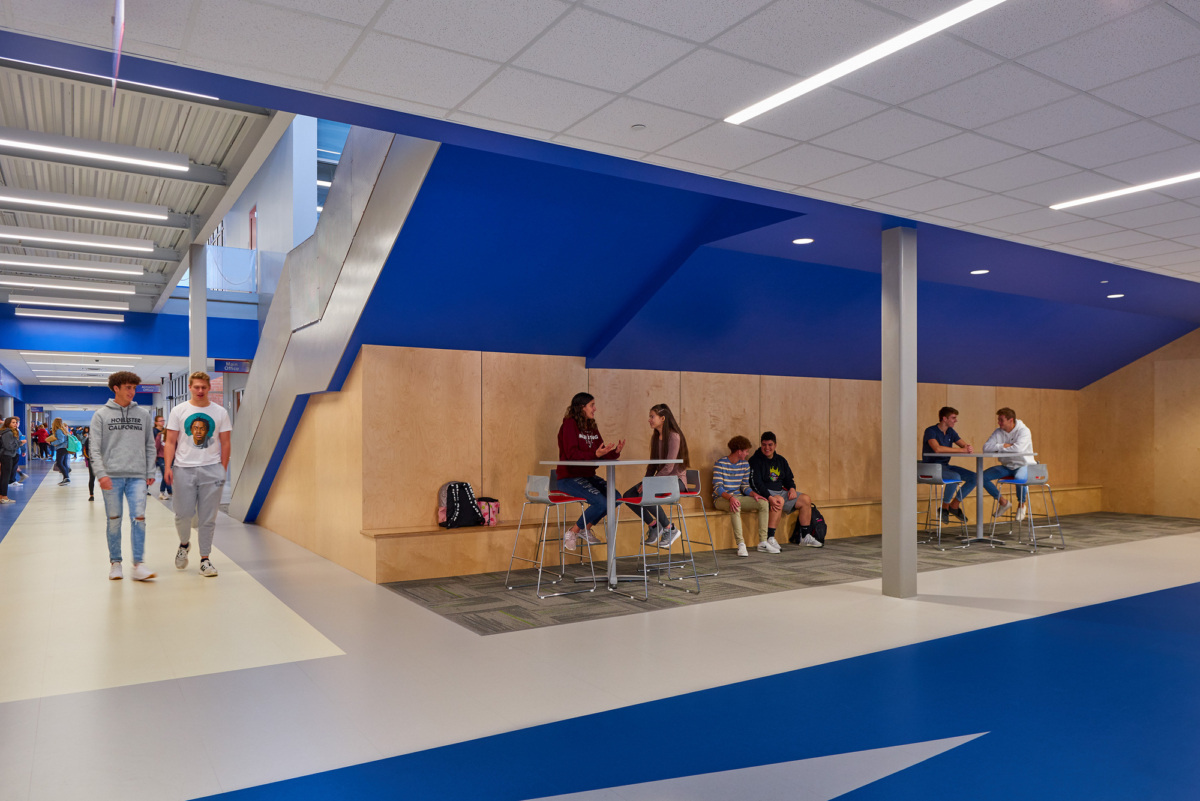 Lake Middle & High School 创新学习空间-16