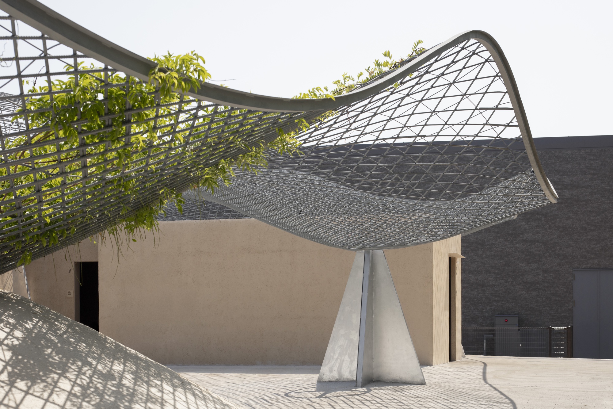 大阪E·波休憩亭丨日本大阪丨MIDW-11