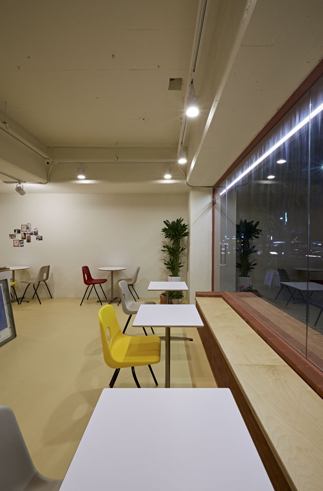 13 坪咖啡厅的温馨浪漫设计-8