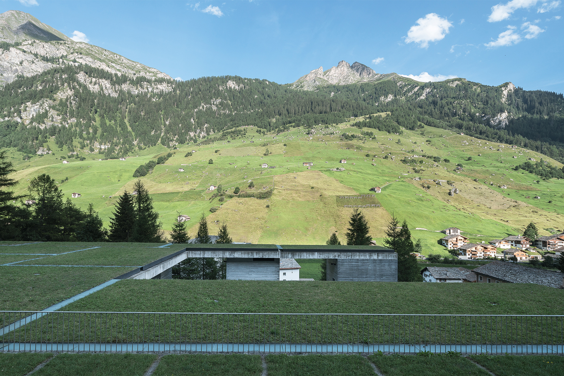 瓦尔斯温泉浴场丨彼得·卒姆托-9