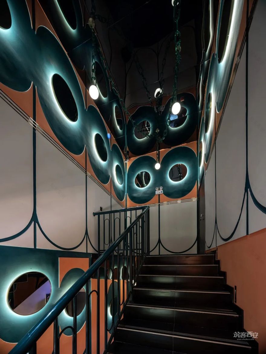 辉哥串&啤的多元空间设计丨中国银川丨所谓设计&海棠设计-22